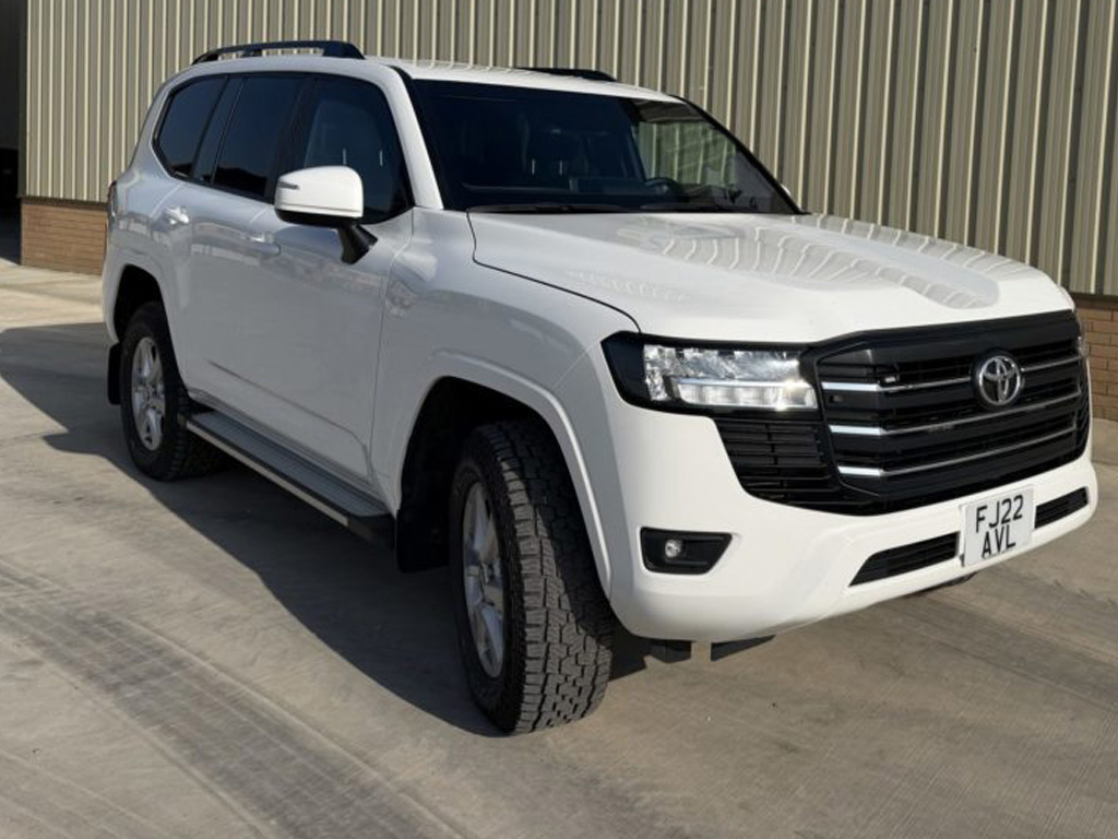 military vehicles for sale - B6 Armoured Toyota Land Cruiser – LHD UK Road Registered