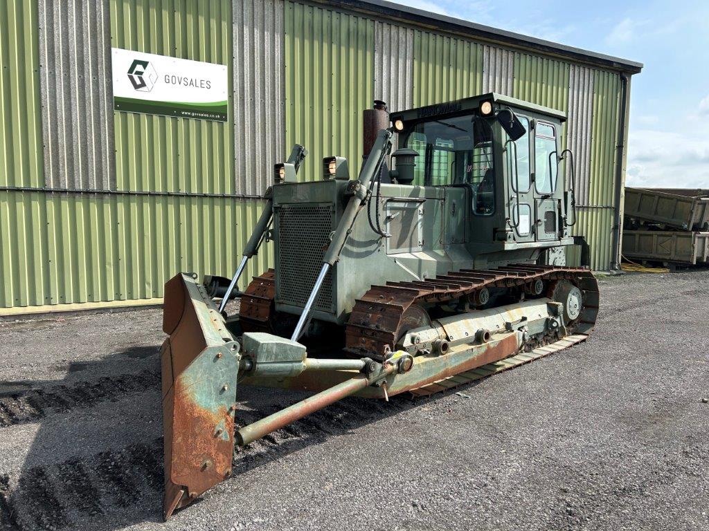 military vehicles for sale - Hanomag D680E Dozer with Winch