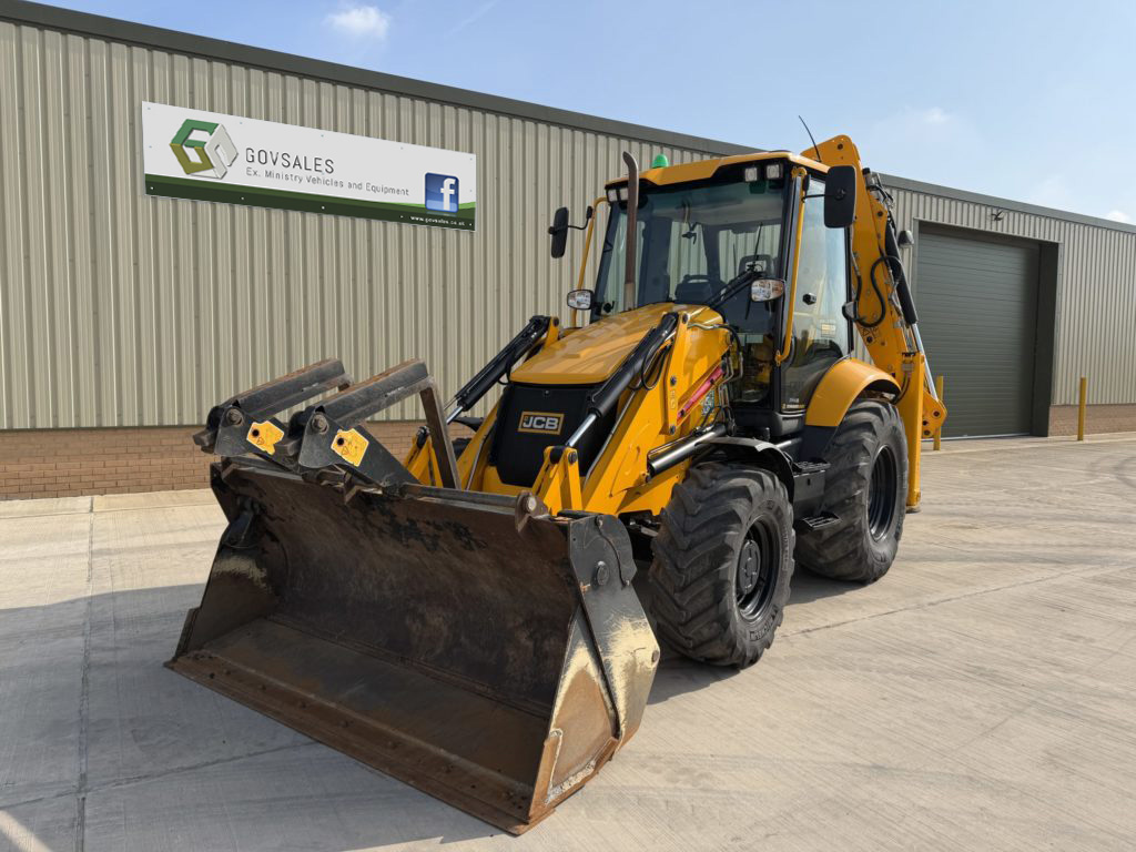 military vehicles for sale - JCB 3CX Pro Backhoe Loader