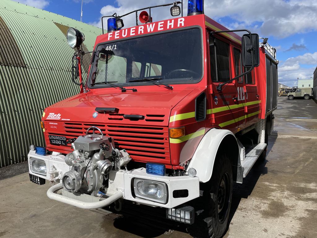 military vehicles for sale - Mercedes Unimog U1300L Crew Cab 4x4 Fire Engine