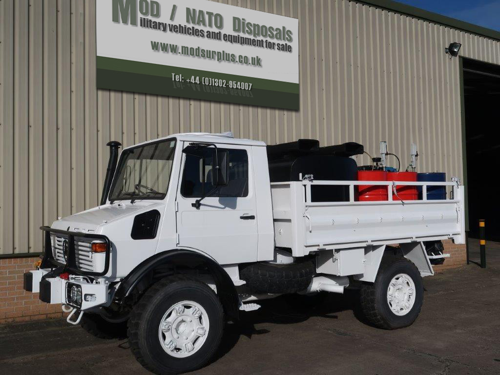 military vehicles for sale - Mercedes Unimog U1300L RHD Service Truck with Winch